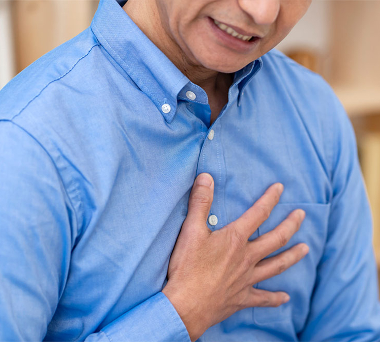 胸部圧迫感·胸痛イメージ