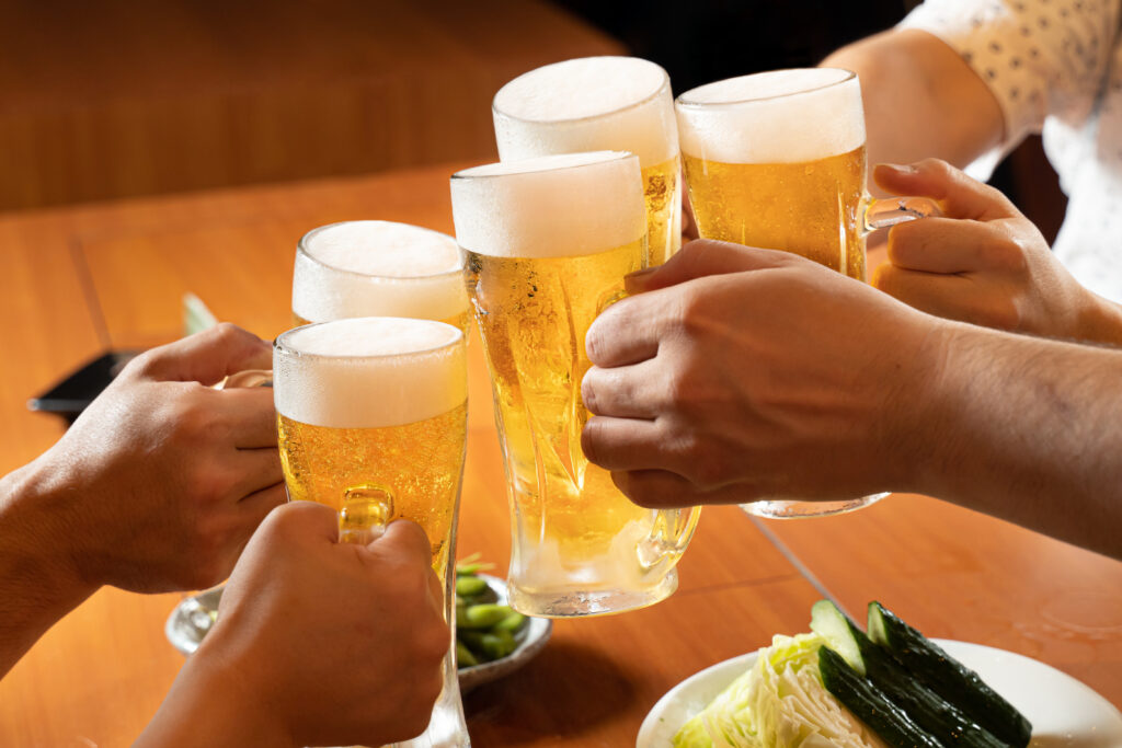3. 20代〜40代も油断禁物！過度のストレスや飲酒・喫煙が引き金に